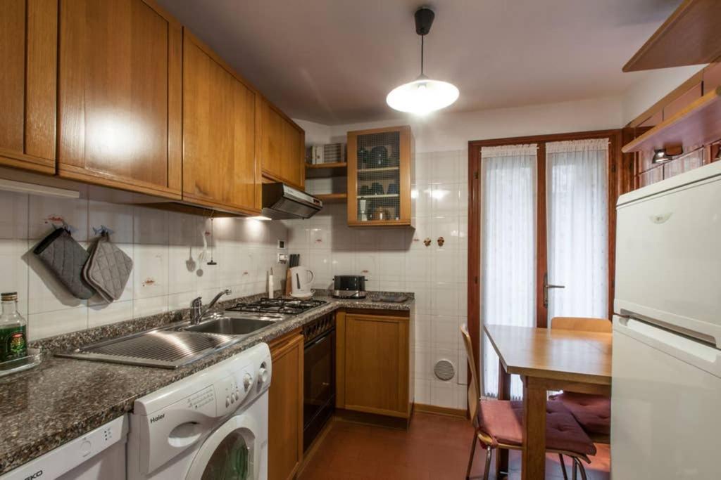 Ca' Cordoni - Charming Place In The Heart Of Venezia Esterno foto